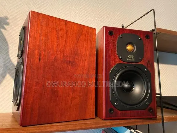 Monitor Audio Gold Bookshelf Vintage British Hi-Fi · Photo 1