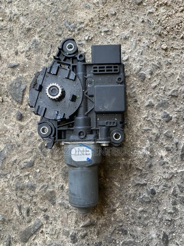 Honda CRV Sunroof Actuator Motor ,Civic Sunroof Actuator Motor · Photo 1