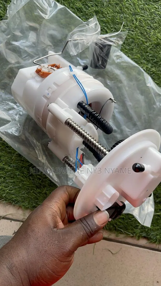 Santafe Fuel Pump 2008,2009,2010 · Photo 1