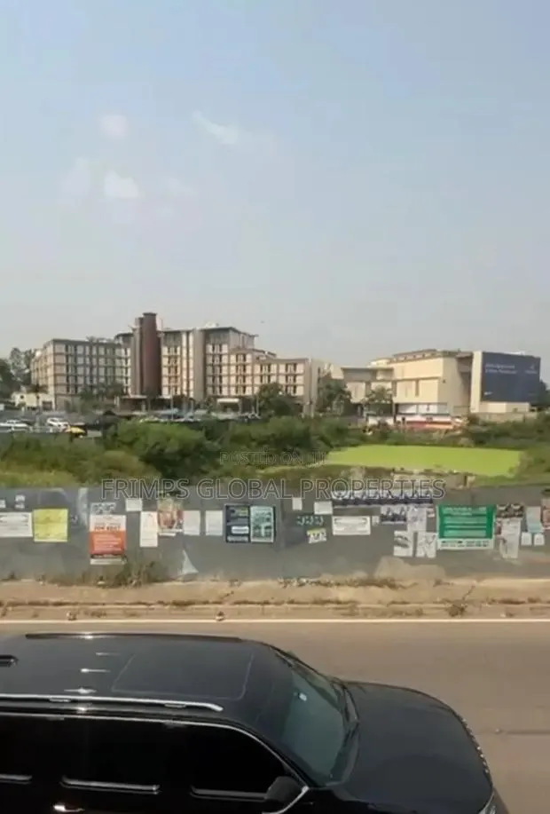 1.58 Acres of Land Near Airport City for Sale · Photo 1