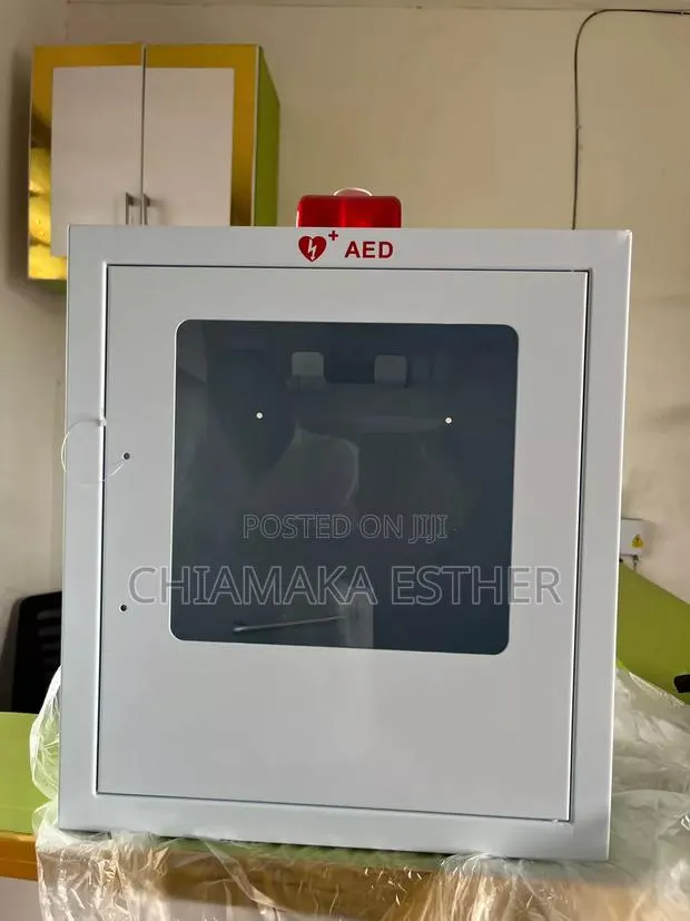 Defibrillator Cabinets(AED Zoll Plus) · Photo 1