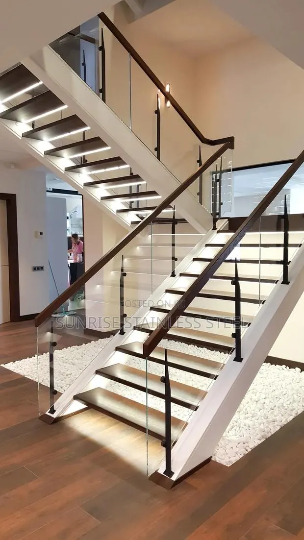 Sunrise Stainless Balcony Glass Balustrade · Photo 1