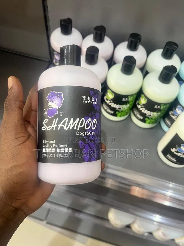 Dog and Cat Hair Shampoo · Photo 1