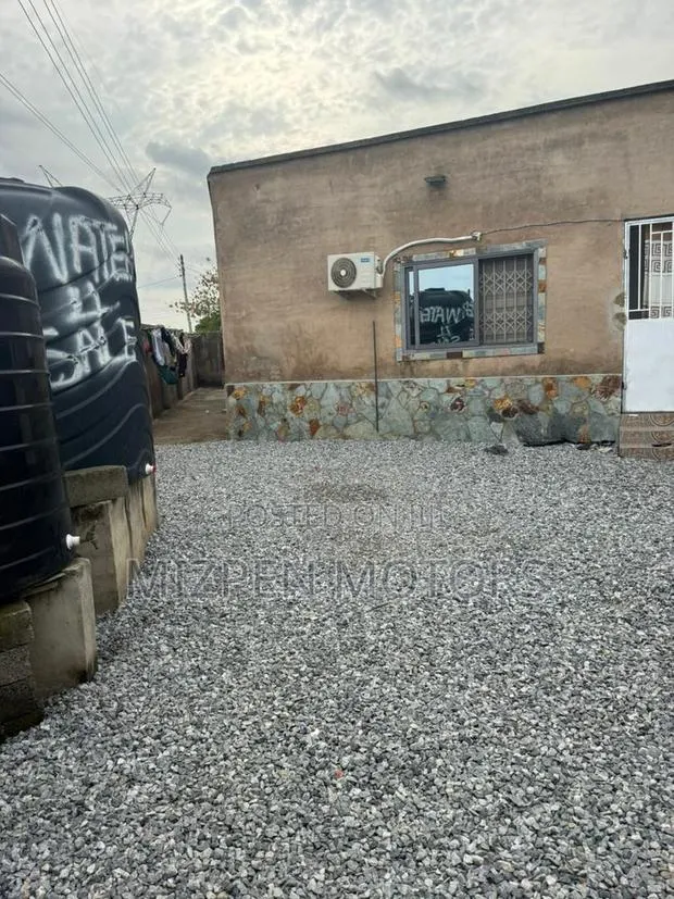 3bdrm Block of Flats in Manhean for sale · Photo 1