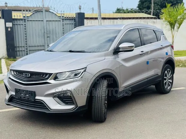 Geely Coolray 1.5 FWD 2021 Silver · Photo 1