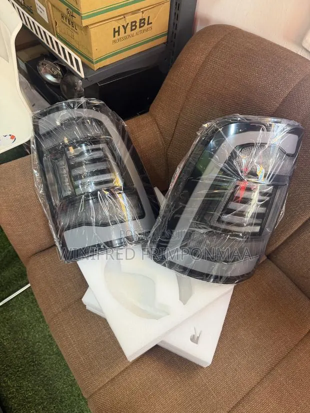 Dodge Ram 2012,2015,2016,2017,2018,2019,2020,2021,2022 Spec Tail Light · Photo 1
