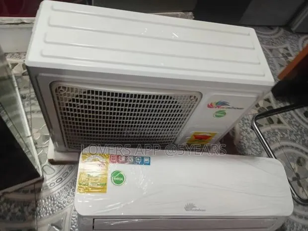 Rainbow 1.5hp Powermax White Window Air Conditioner. · Photo 1