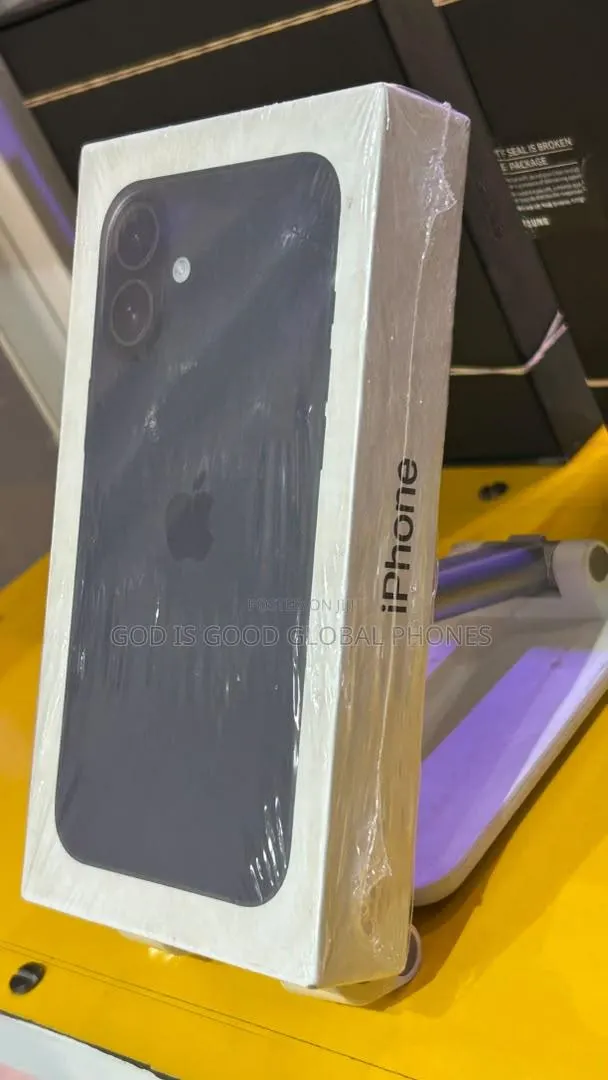 New Apple iPhone 16 256 GB Black · Photo 1
