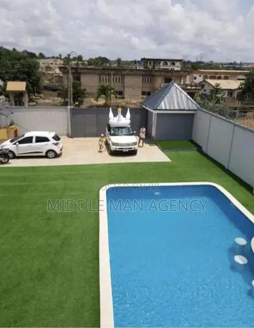 Furnished 4bdrm Mansion in Middle Man Agency, Kumasi Metropolitan · Photo 1