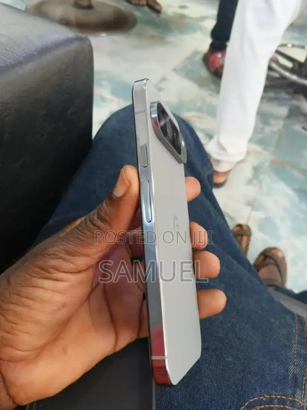 New Google Pixel 9 Pro XL 128 GB Silver · Photo 1