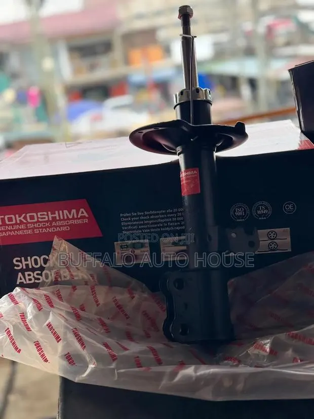 Toyota Corolla S Front Shock Absorber · Photo 1