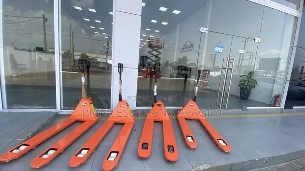 Pallet Jack · Photo 1