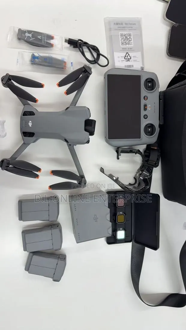 DJI Mini 5 Pro Fly More Combo · Photo 1