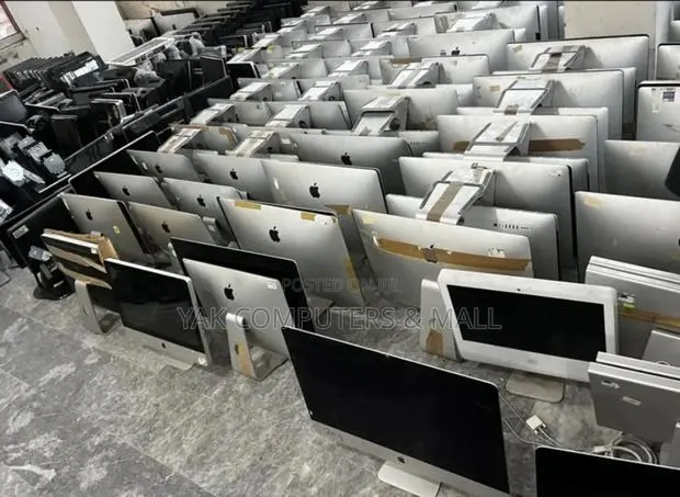 Desktop Computer Apple iMac 8GB Intel Core I5 SSD 256GB · Photo 1