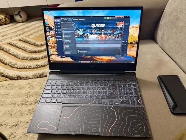 Laptop HP Victus 15 16GB AMD Ryzen 7 SSD 1T · Photo 1