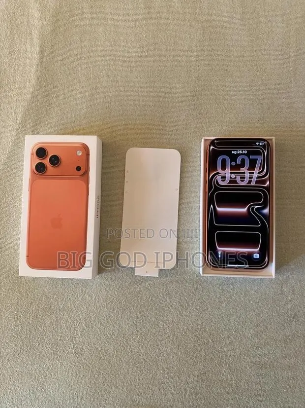 Apple iPhone 17 Pro Max 512 GB Orange · Photo 1