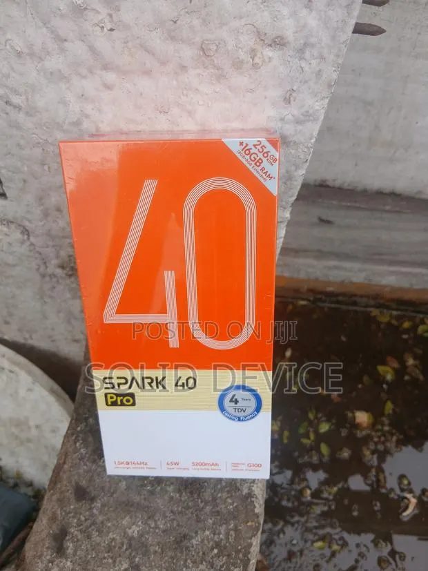 New Tecno Spark 40 Pro 256 GB Black · Photo 1
