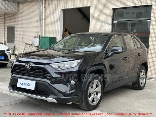 Toyota RAV4 XLE Premium 2022 Black · Photo 1