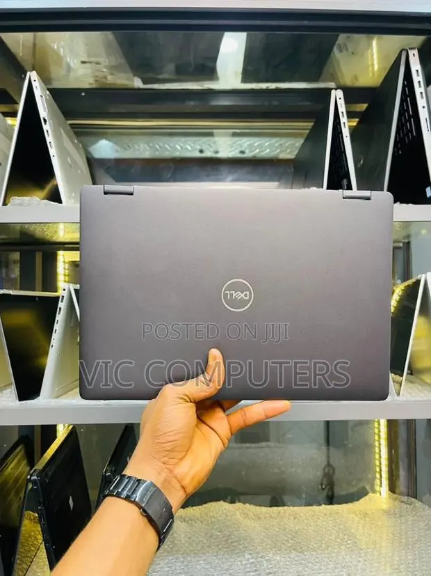 Laptop Dell Latitude 5300 2-in-1 8GB Intel Core i5 SSD 256GB · Photo 1
