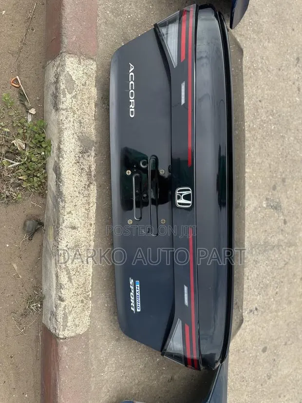 Honda Accord 2024-2025 Boont Complete Available · Photo 1
