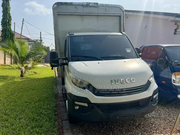 Iveco Daily 2020 White · Photo 1