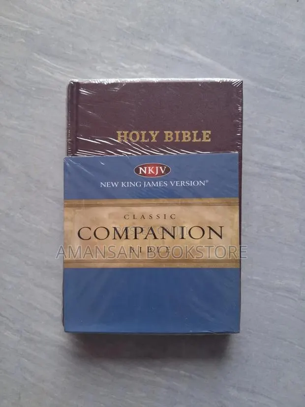 NKJV: Classic Companion Bible (Hard Cover) · Photo 1