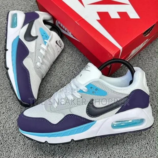 Nike Airmax 90 Correlate -Club Purple · Photo 1