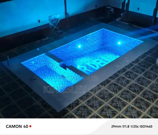 Affordable Swimming Pool and Expect · Photo 1