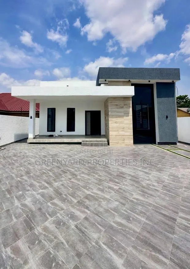 3bdrm House in Lakeside for sale · Photo 1