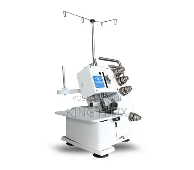 4 Thread Overlock/ Netting Machine · Photo 1