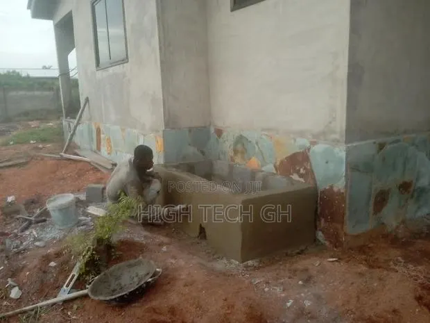 Koforidua Bio Digester//Biofil Toilet Facility · Photo 1