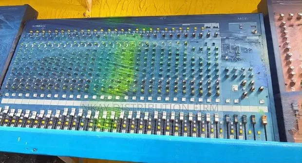 MGP 32 Sound Mixer · Photo 1