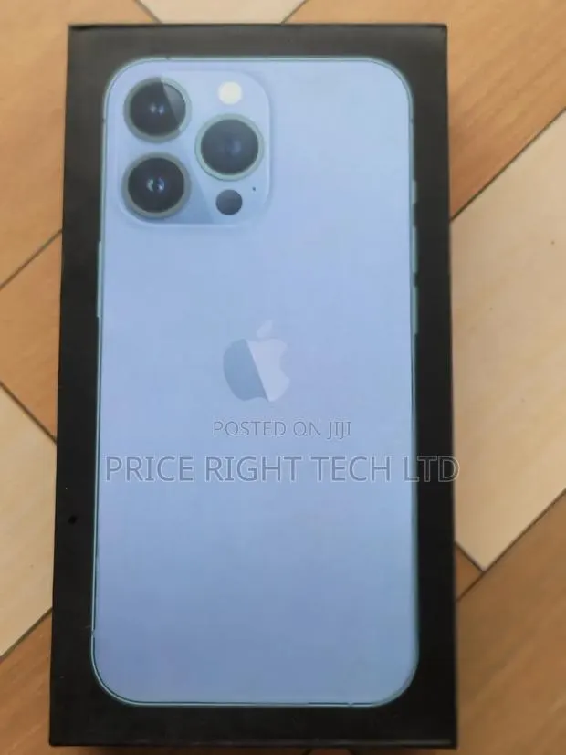 New Apple iPhone 13 Pro 256 GB Blue · Photo 1