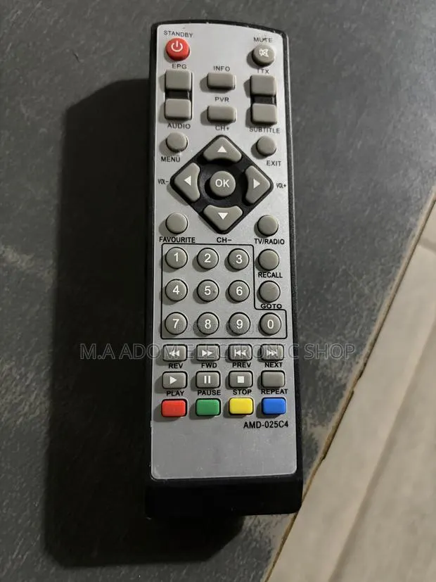 AMD -025c4 Decoder Remote · Photo 1
