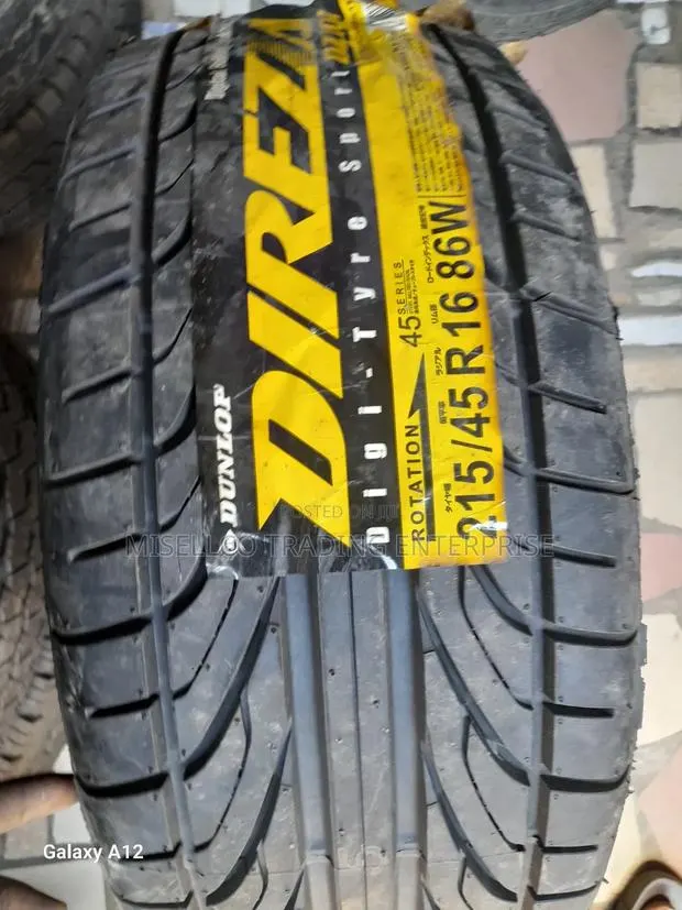 Car Tires 215/45r16 · Photo 1