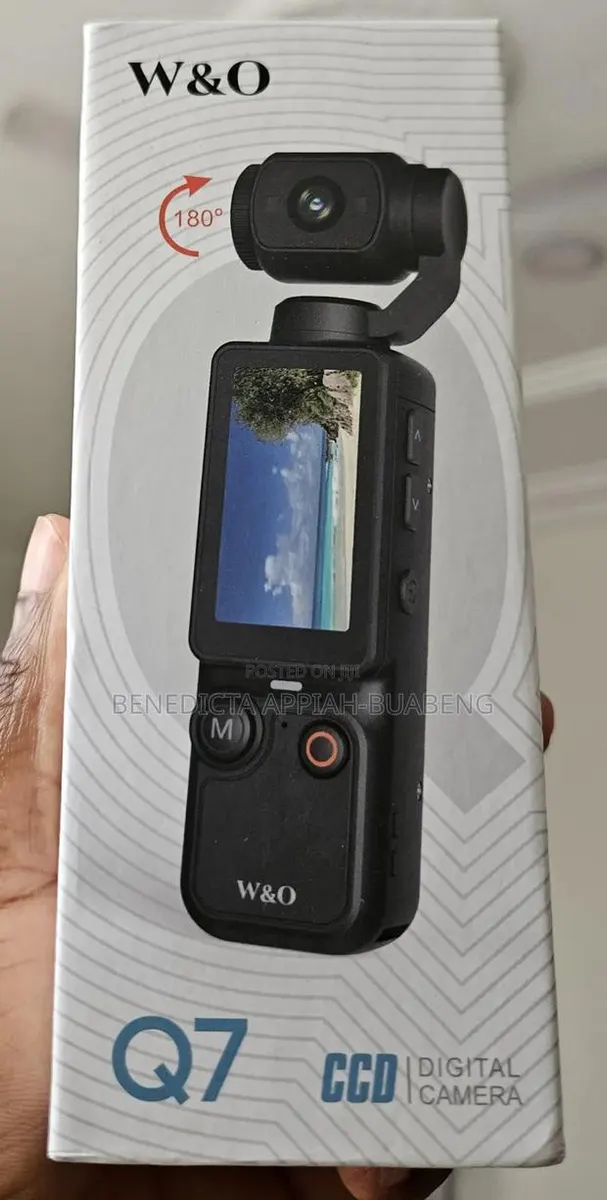 W O Q7 Portable 2. Video Recorder Camera With 180° Rotating Lens · Photo 1