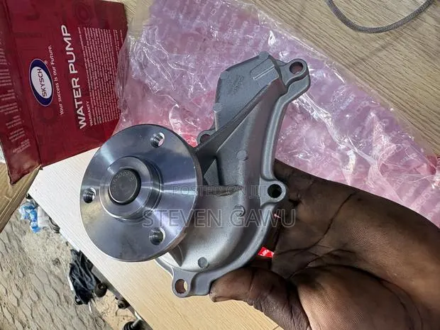 Honda Civic 2008 Water Pump · Photo 1