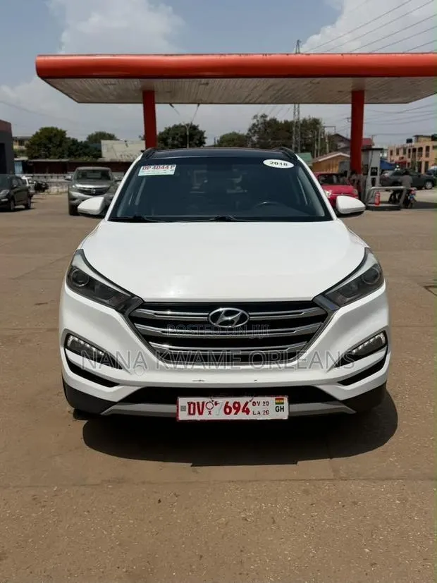 Hyundai Tucson Limited AWD 2018 White · Photo 1
