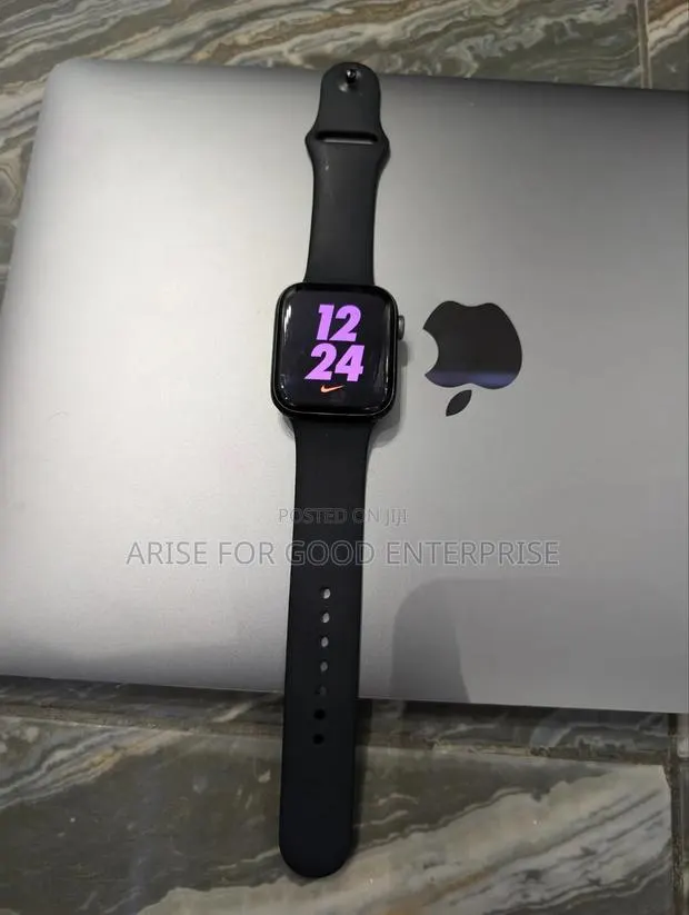 Apple Watch Series 6 44MM