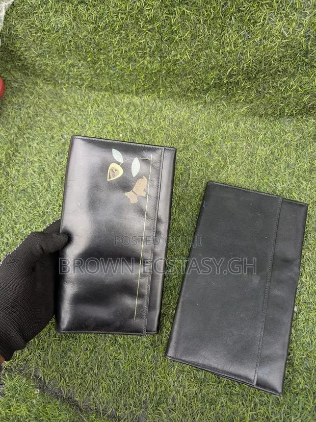 Radley Travel Wallet (Foose) · Photo 1