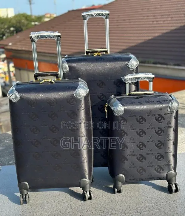 Luxury Travel Bags Set · Photo 1