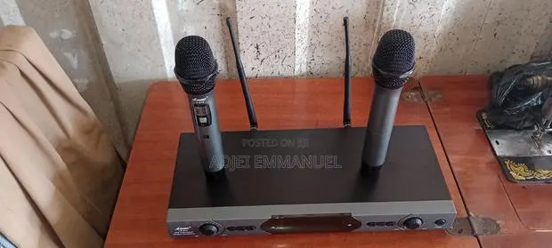 Lane Lr-616 Wireless Mic Behringer Cord Mic · Photo 1