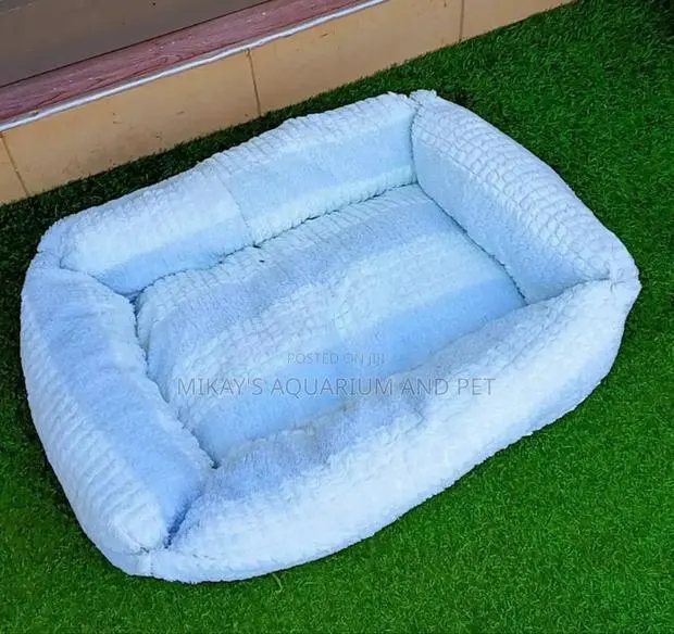 Splendid Dog Bed(Large) · Photo 1