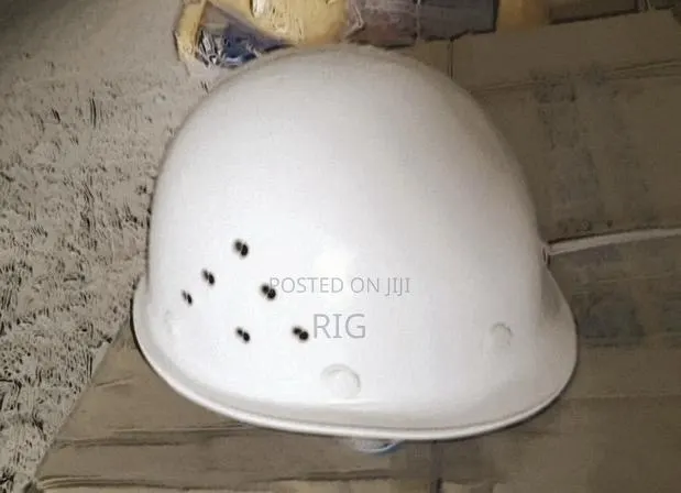 Most Quality Safety Helmet · Photo 1
