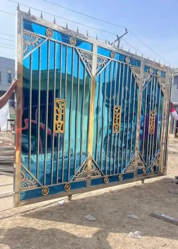 Stainless Steel Metal Gate / Main Entrance Door · Photo 1