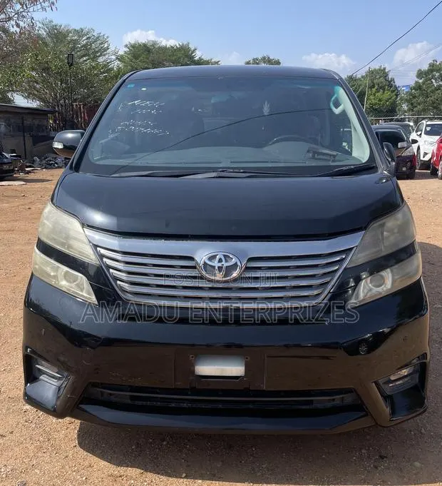 Toyota Vellfire V 2.4 FWD 8-Seater 2011 Black · Photo 1