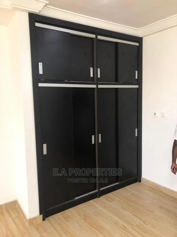 4bdrm House in E a Proprties, Ghana Flag for Sale · Photo 5