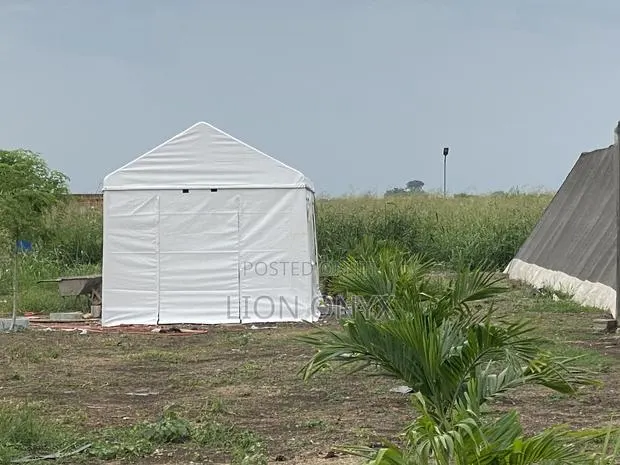 12x12 All Sides Covered · Photo 1