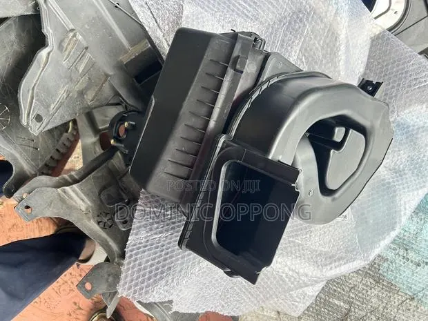 Honda CRV 2017 - 2020 Air Cleaner Box 2.0 · Photo 1