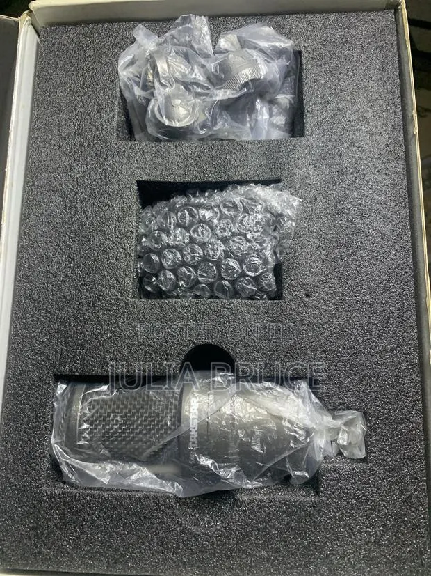 Takstar Sm-8b-S Studio Microphone · Photo 1